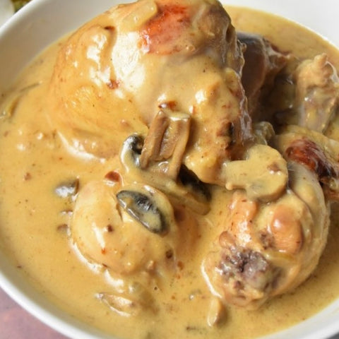 Pilons de poulet sauce crème champignons