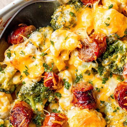 Casserole de Riz au Brocoli, Saucisse et Cheddar